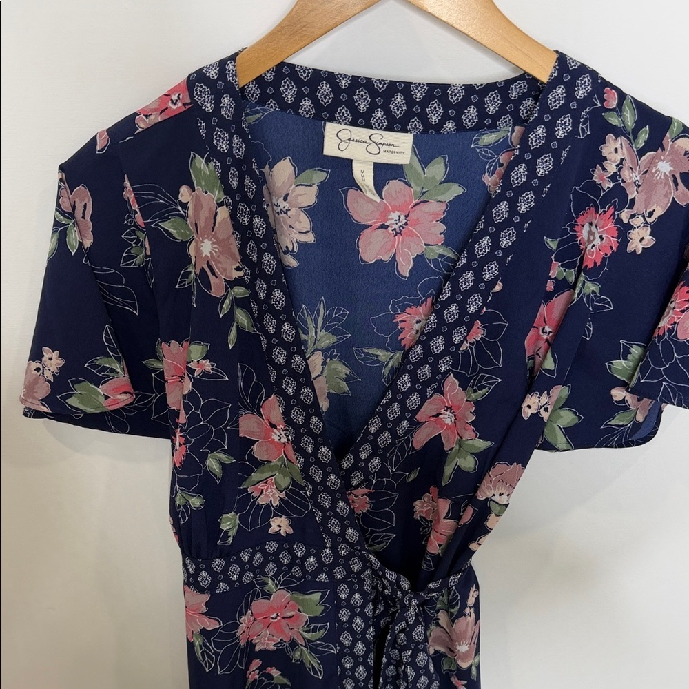Jessica Simpson Maternity Navy Floral Wrap Maxi Dress – Medium - Picture 4 of 10